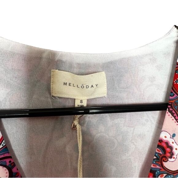 |NWT| MELLODAY Paisley Tiered Long Sleeve Tunic - Picture 6 of 7